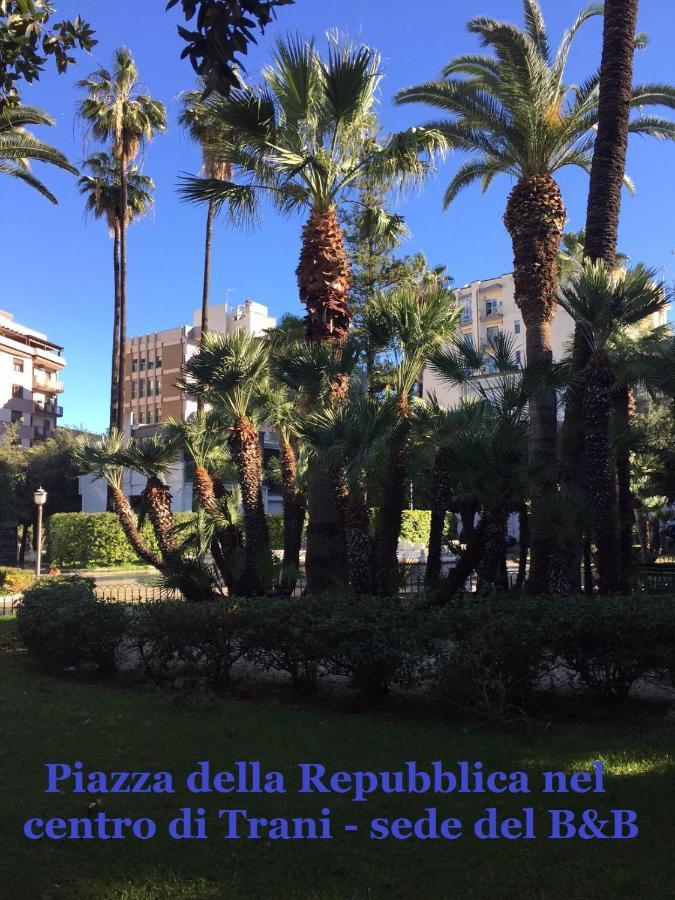 B&B Donna Porzia Trani Zewnętrze zdjęcie